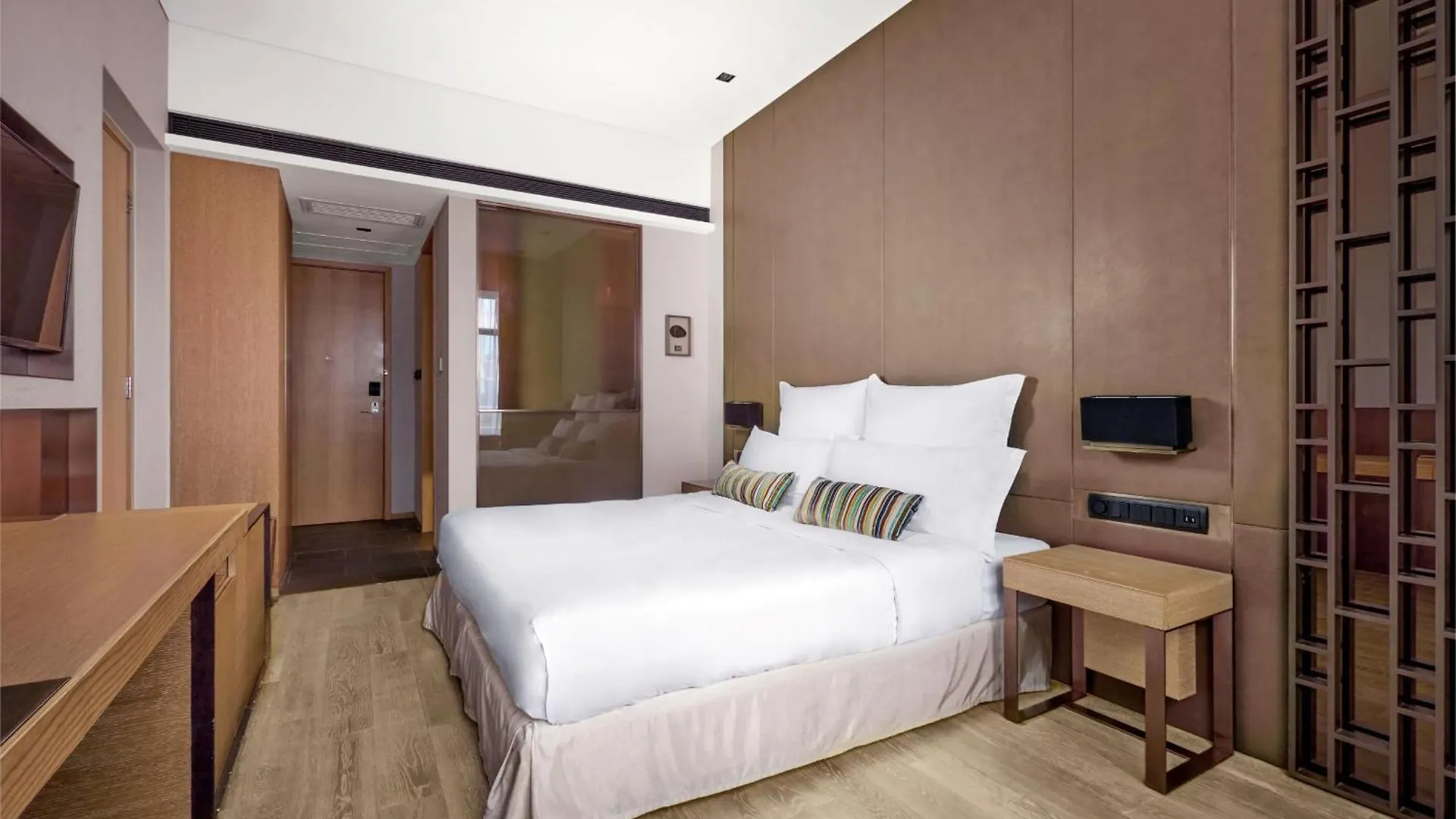 Nina Hotel Kowloon East Hongkong 4*,  Čína