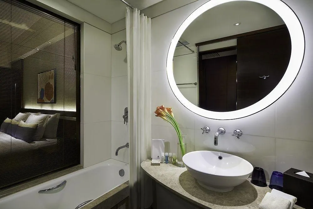Nina Hotel Kowloon East Hongkong 4*,