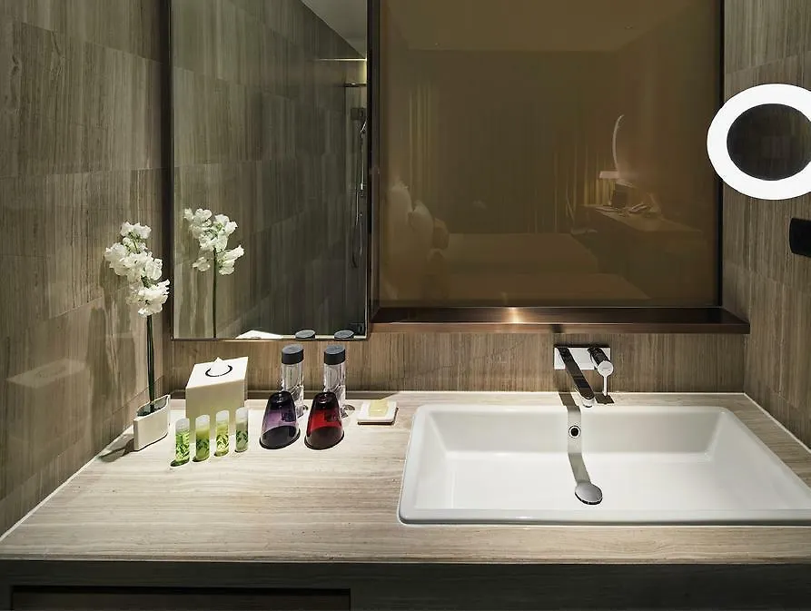 Nina Hotel Kowloon East Hong Kong 4*,