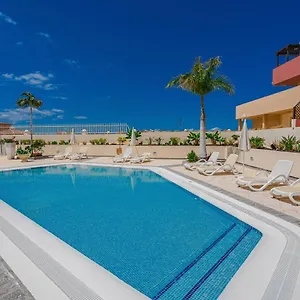 Terrazas Del Duque Ii Apartment